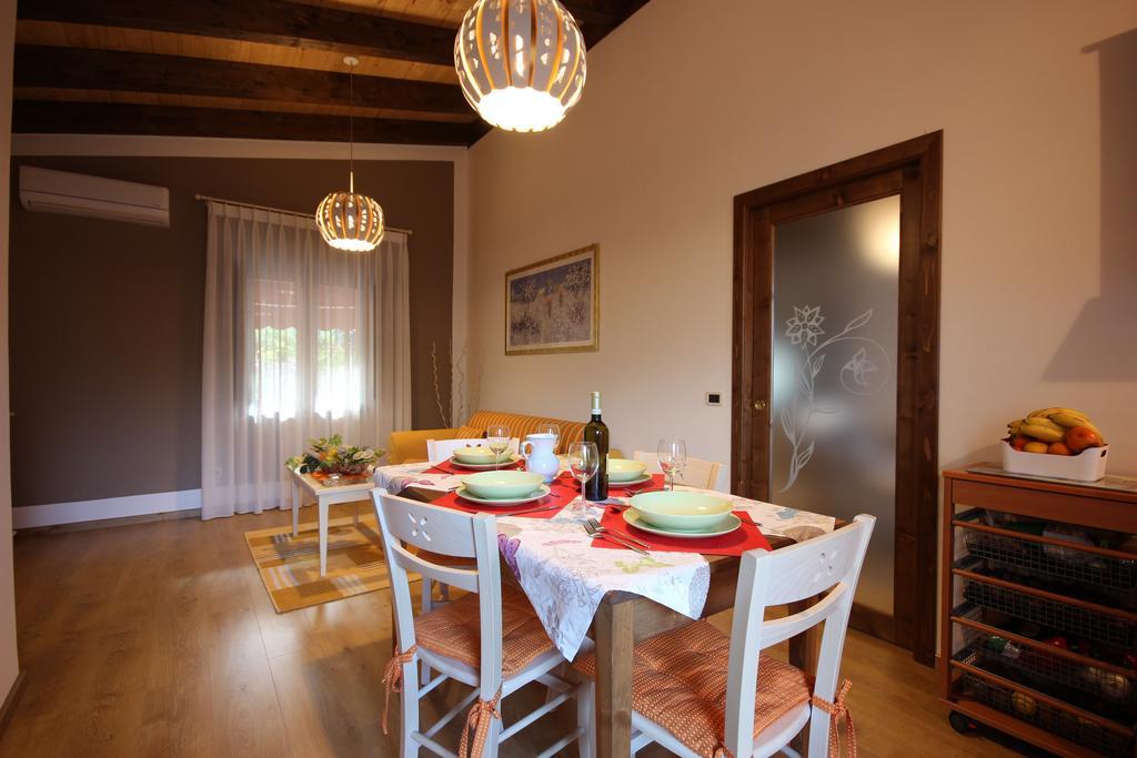 Residence Villa Rosi Laureana Cilento Exterior foto