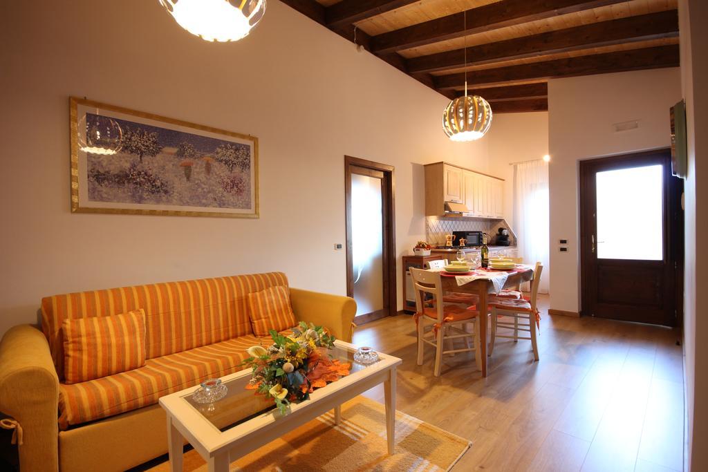 Residence Villa Rosi Laureana Cilento Exterior foto