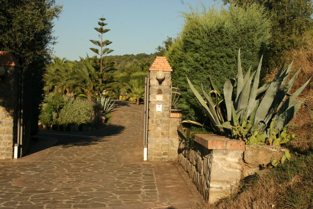 Residence Villa Rosi Laureana Cilento Exterior foto