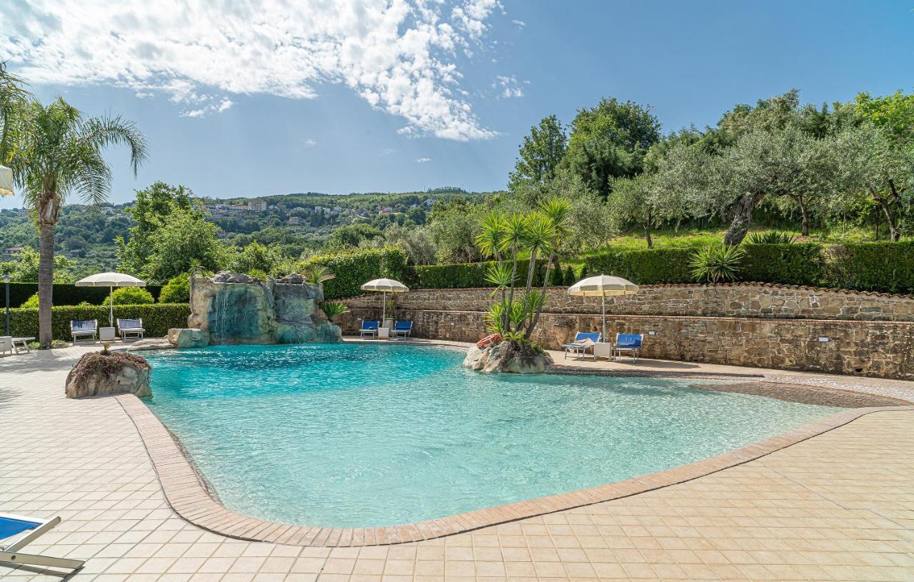 Residence Villa Rosi Laureana Cilento Exterior foto